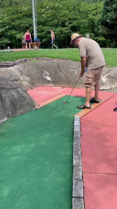 Shipwreck Golf - Mini Golf Near Me - Virginia Beach, Virginia
