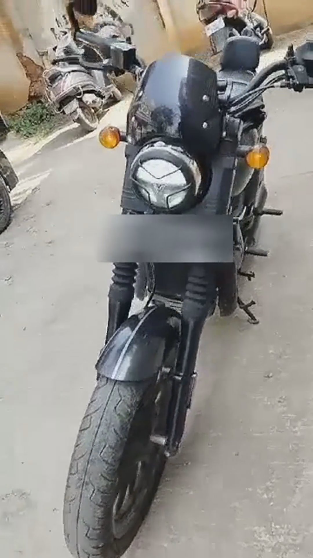 Walk-around video thumbnail