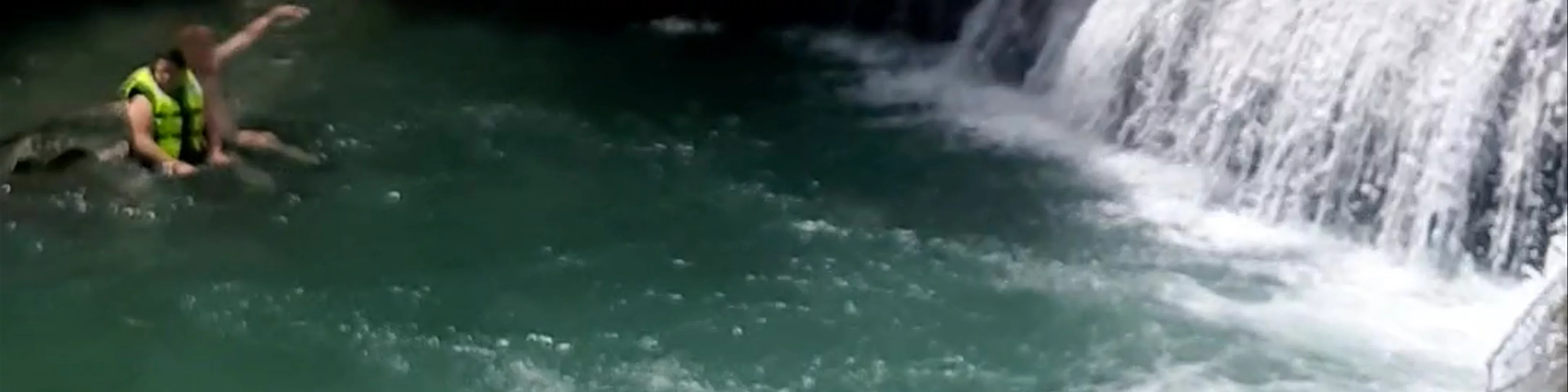 Cambugahay Falls