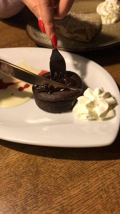 Steakhaus Nais - Das soll ein flüssiger Kern sein? - Steakhouses Near Me - Kassel, HE