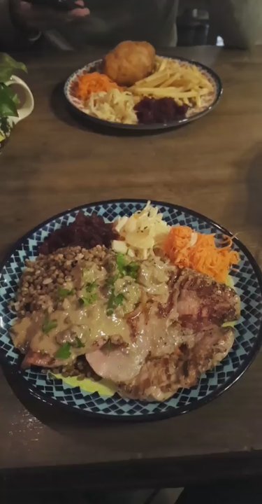 Kurna Chata - Greatest food I ate in Wrocław. The steak was perfectly cooked and tastes amazing . Try the soups - Polish Near Me - Wrocław, DS