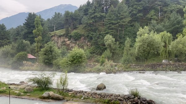 Photo of Beautiful Liddar Riv