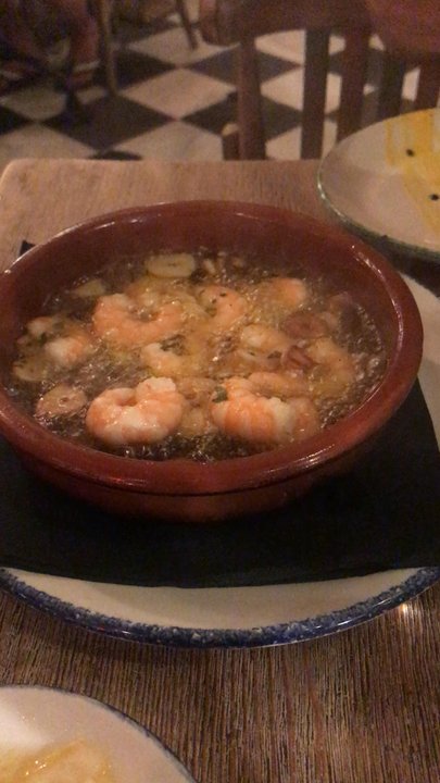 Antigüedades Bar - Gambas al ajillo - Spanish Near Me - Seville, SE