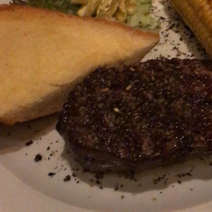 John Benton - Junior sirloin, corn on the cob, red wine. John Benton steak with baked potato! Delicious ! - Steakhouses Near Me - Bremen, HB