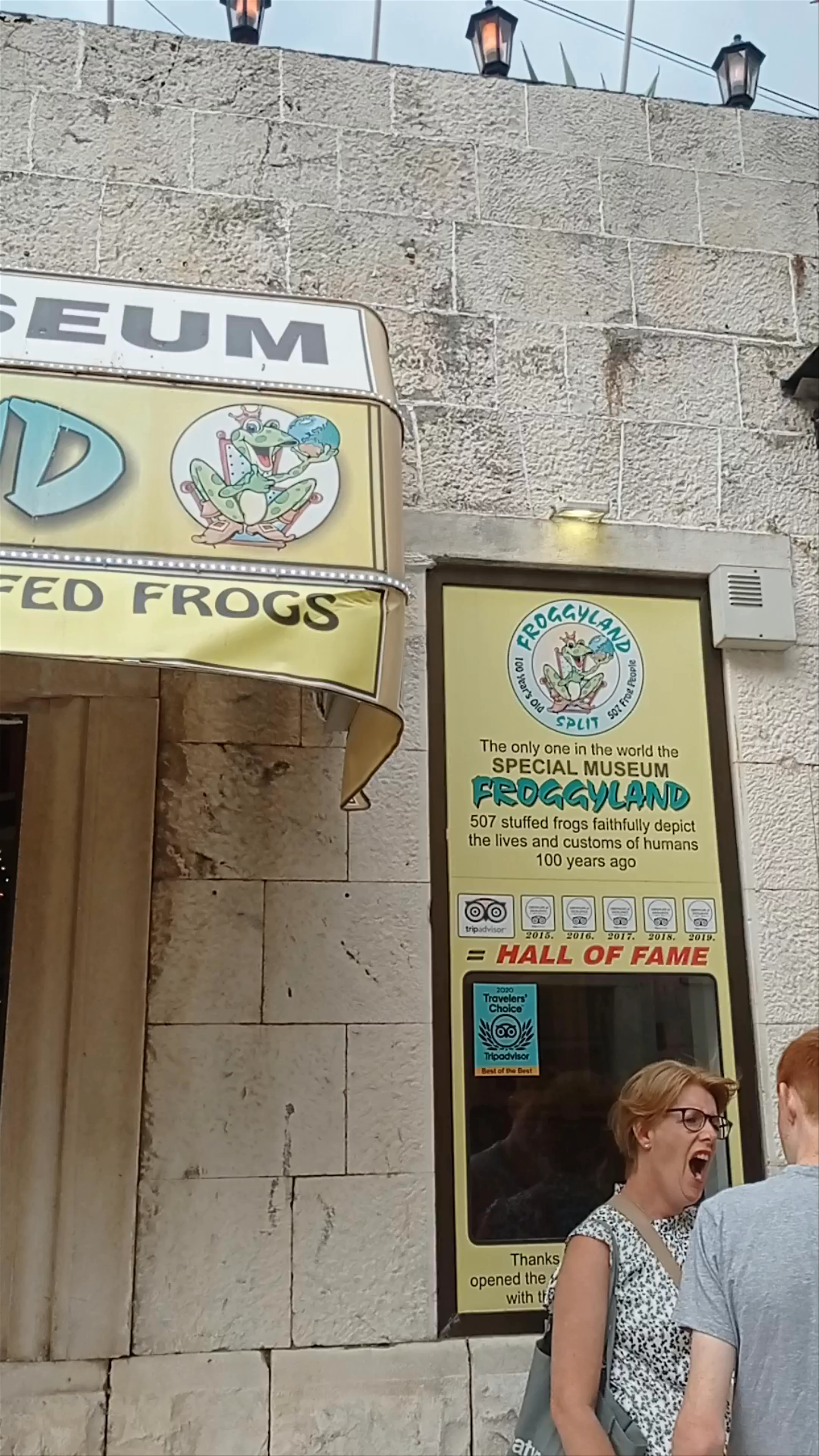 Froggyland, Ulica kralja Tomislava, Split