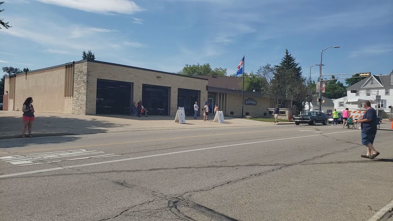 cars on main - Local Flavor Near Me - Lannon, Wisconsin