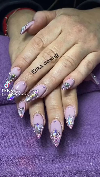 BB Nails & Spa - Nail Salons Near Me - Fall River, Massachusetts