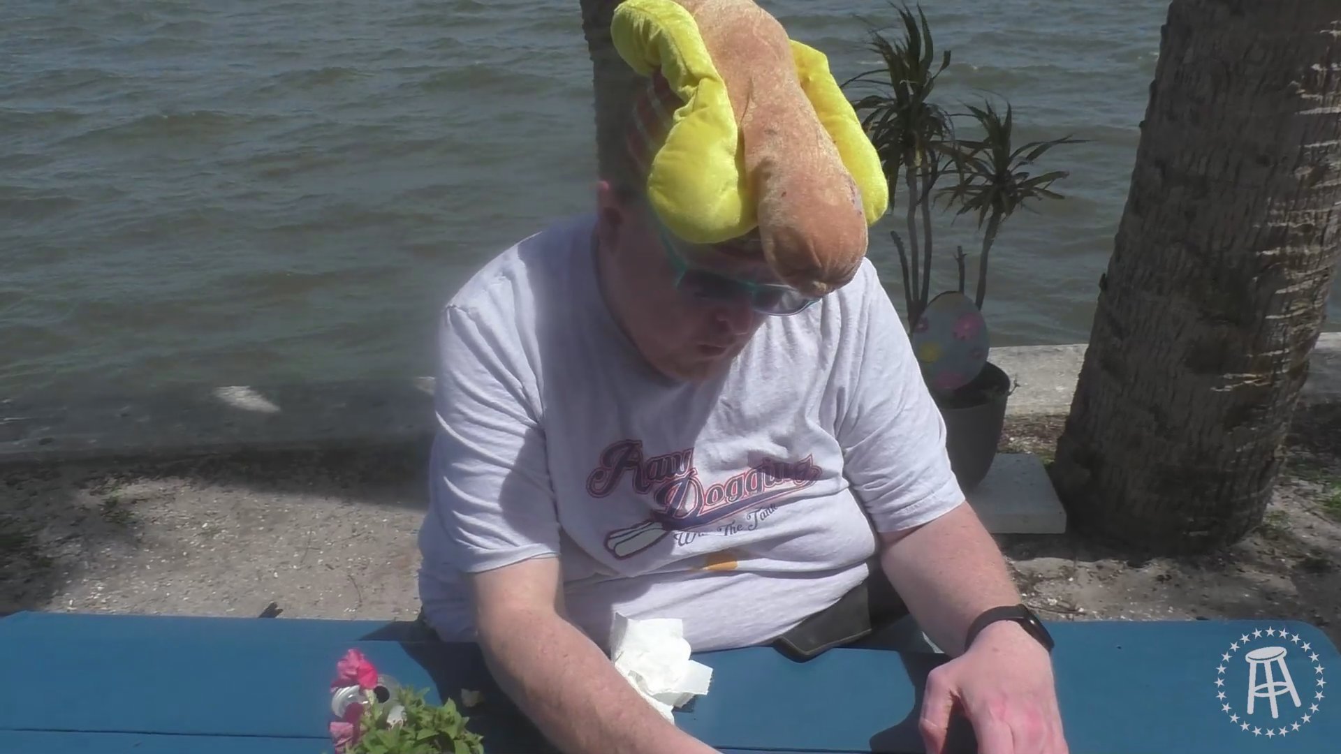 Raw Dogging at Fredgie's World Famous Hot Dogs in Jensen Beach, FL