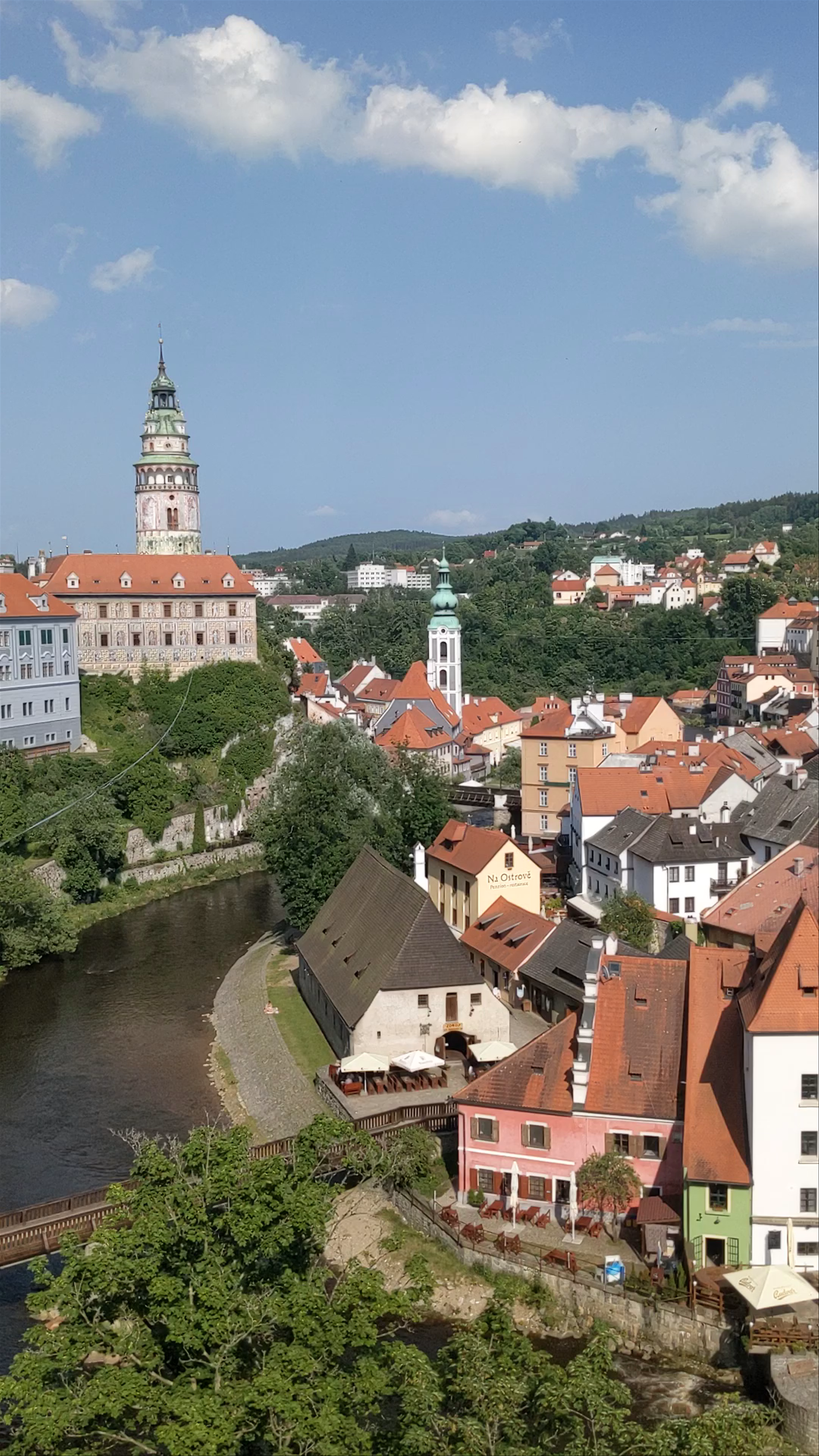 Český Krumlov Castle: Timeless Beauty Above the Vltava River