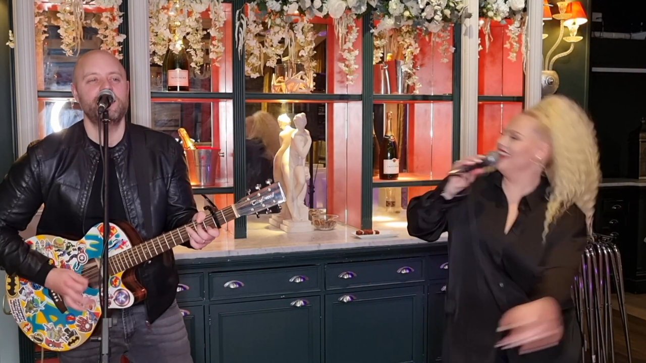 Groove Addiction - Live Duo - video 5