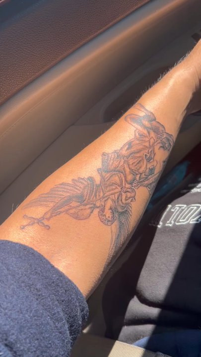 Authentic Roots Tattoo - Tattoo Near Me - Long Beach, California
