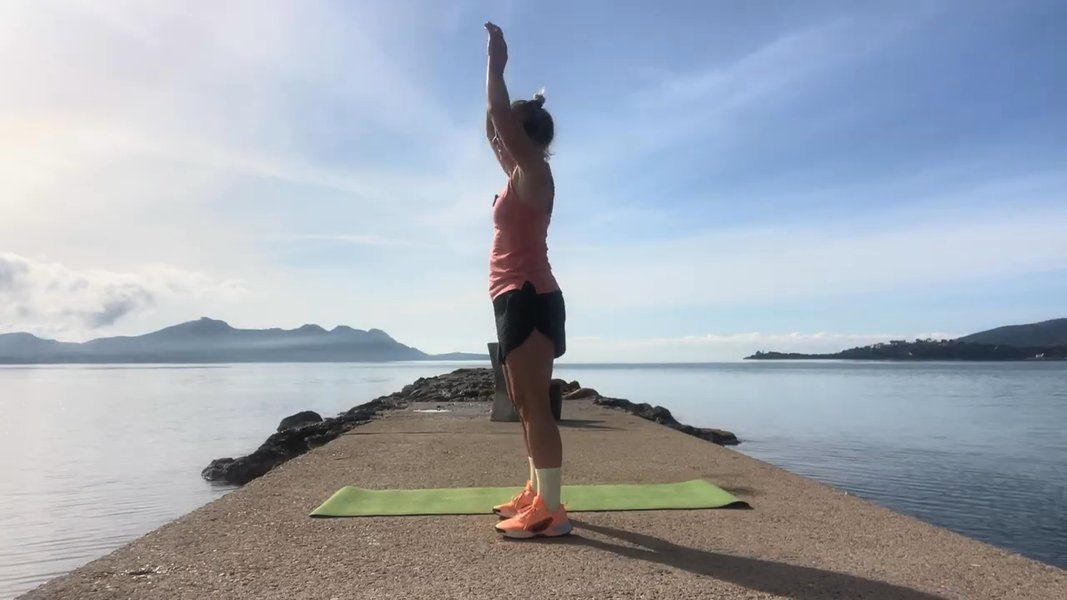 Lymphatic drainage - 10 minute sequence.