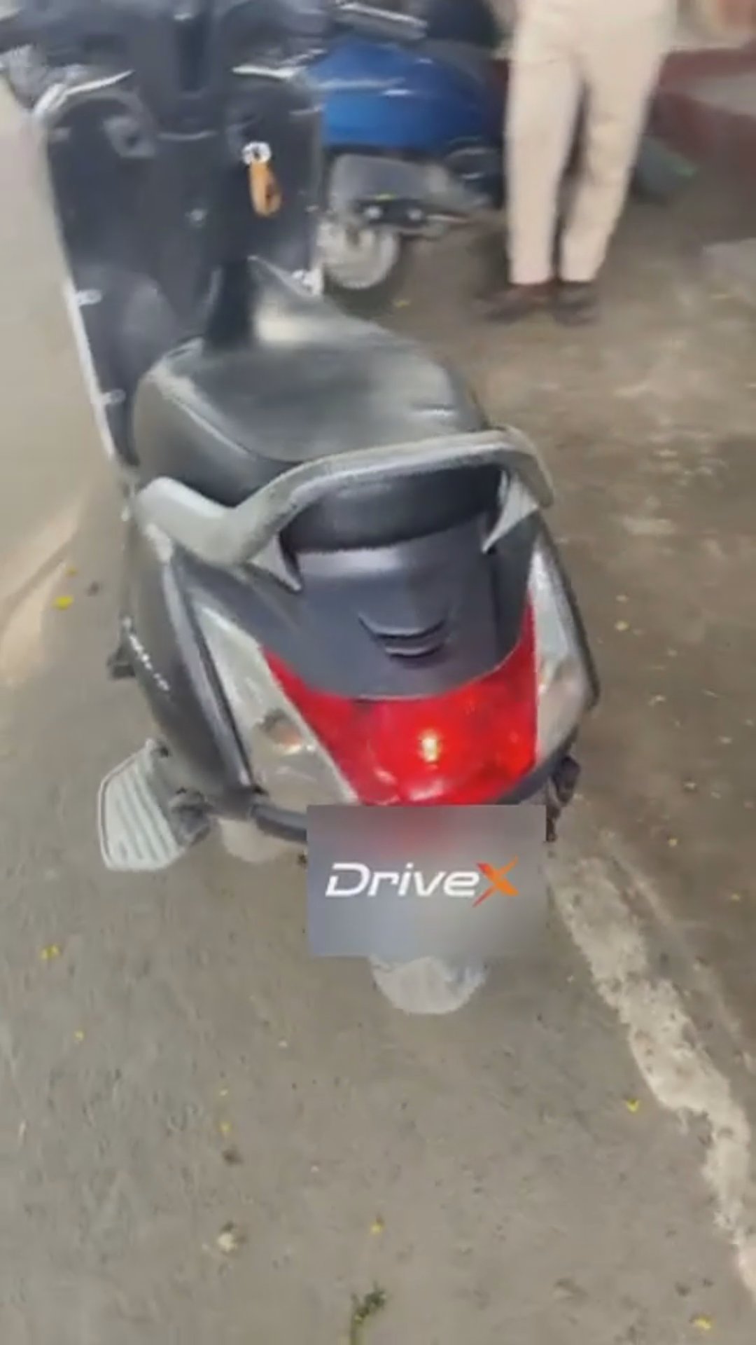 Walk-around video thumbnail