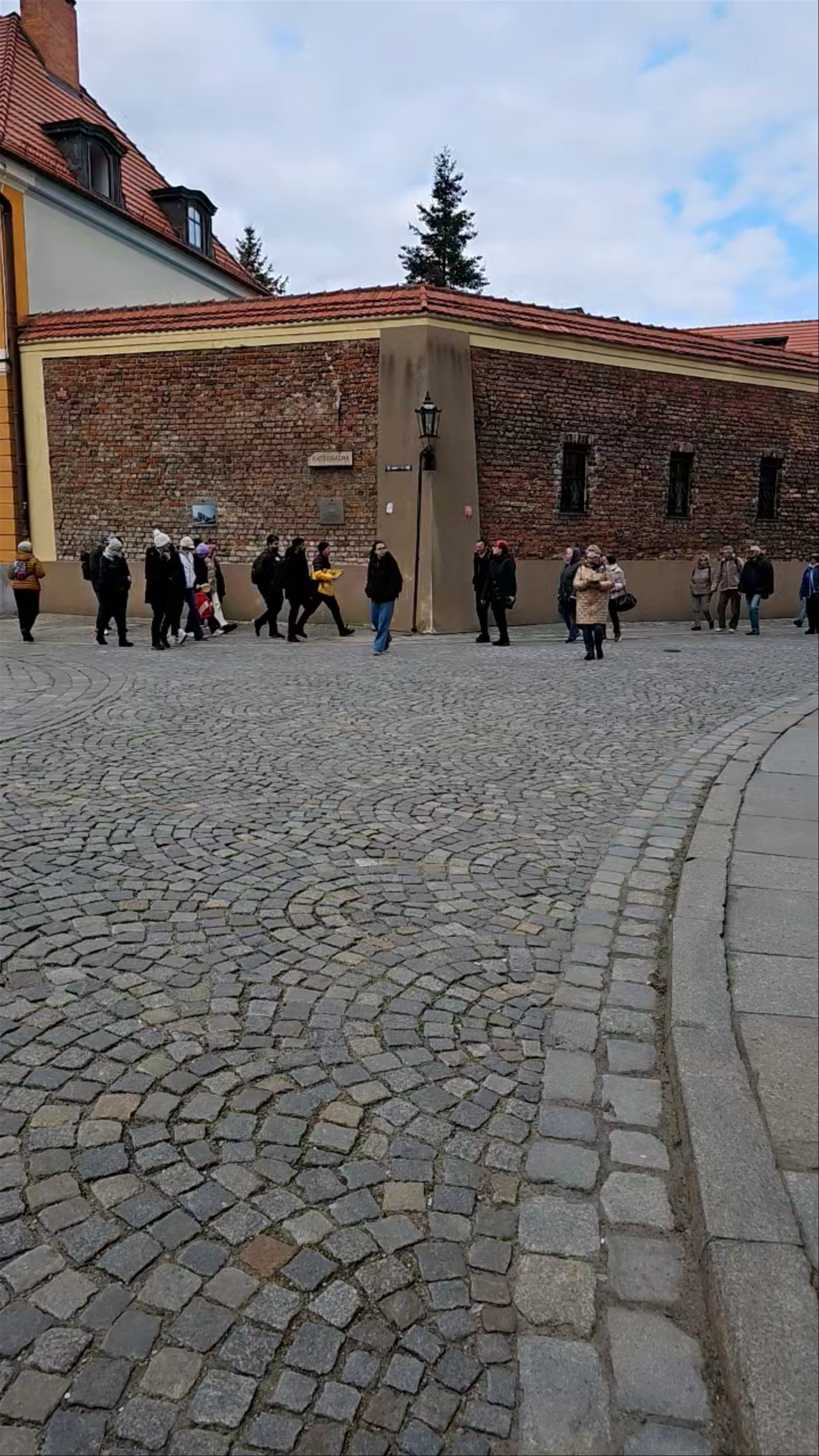 Katedralna 18 - Pokoje Gościnne Polo