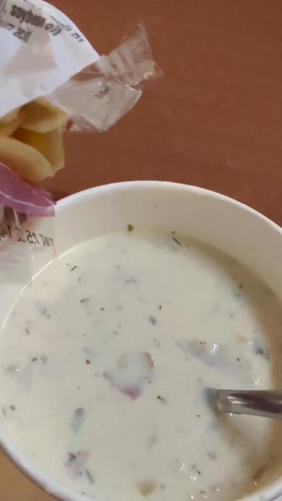 Anthony's Seafood - This is a great clam chowder at Anthony's Seafood - Seafood Near Me - Middletown, Rhode Island