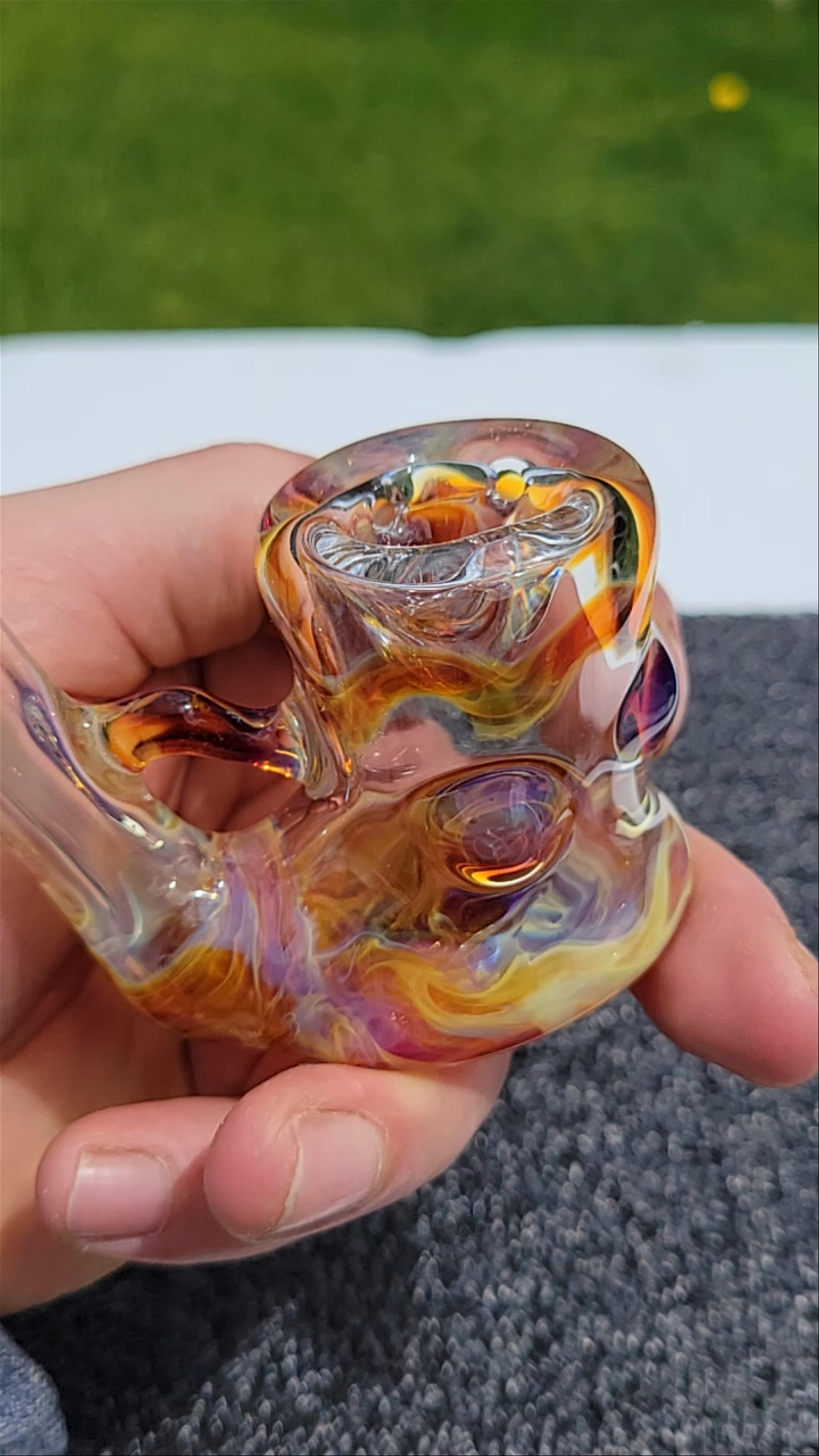 Preview pic of Stand up bubble hash Sherlock # 3 amber purple