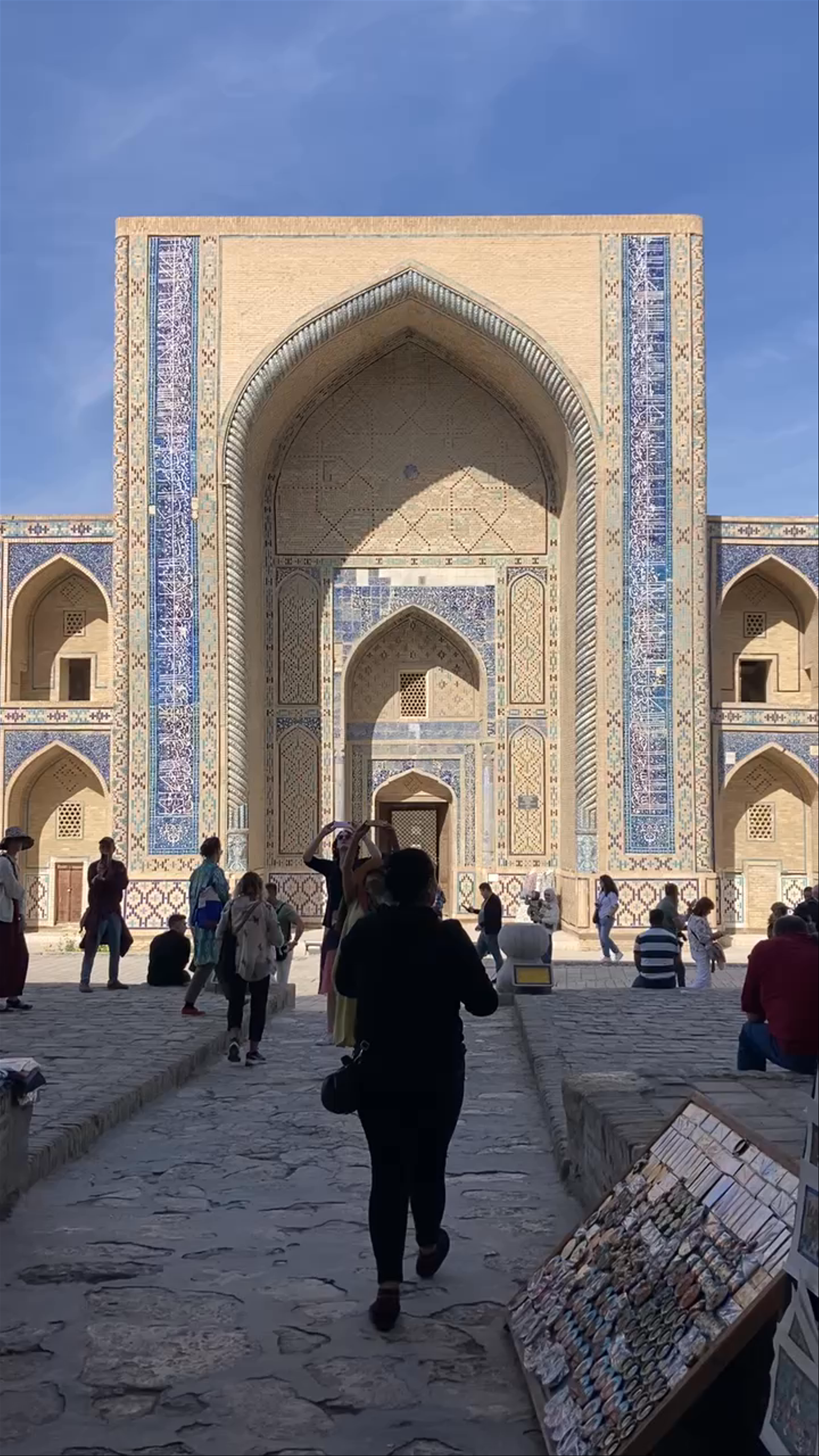 Abdulaziz Khan Madrassah