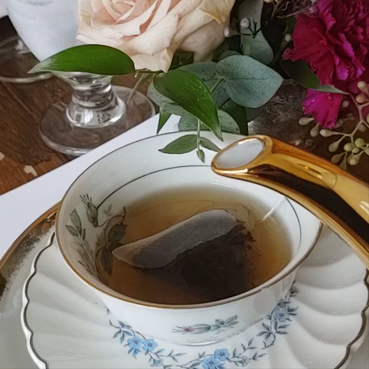 The Iron Kettle B&B - Bed & Breakfast Near Me - Comber, Ontario
