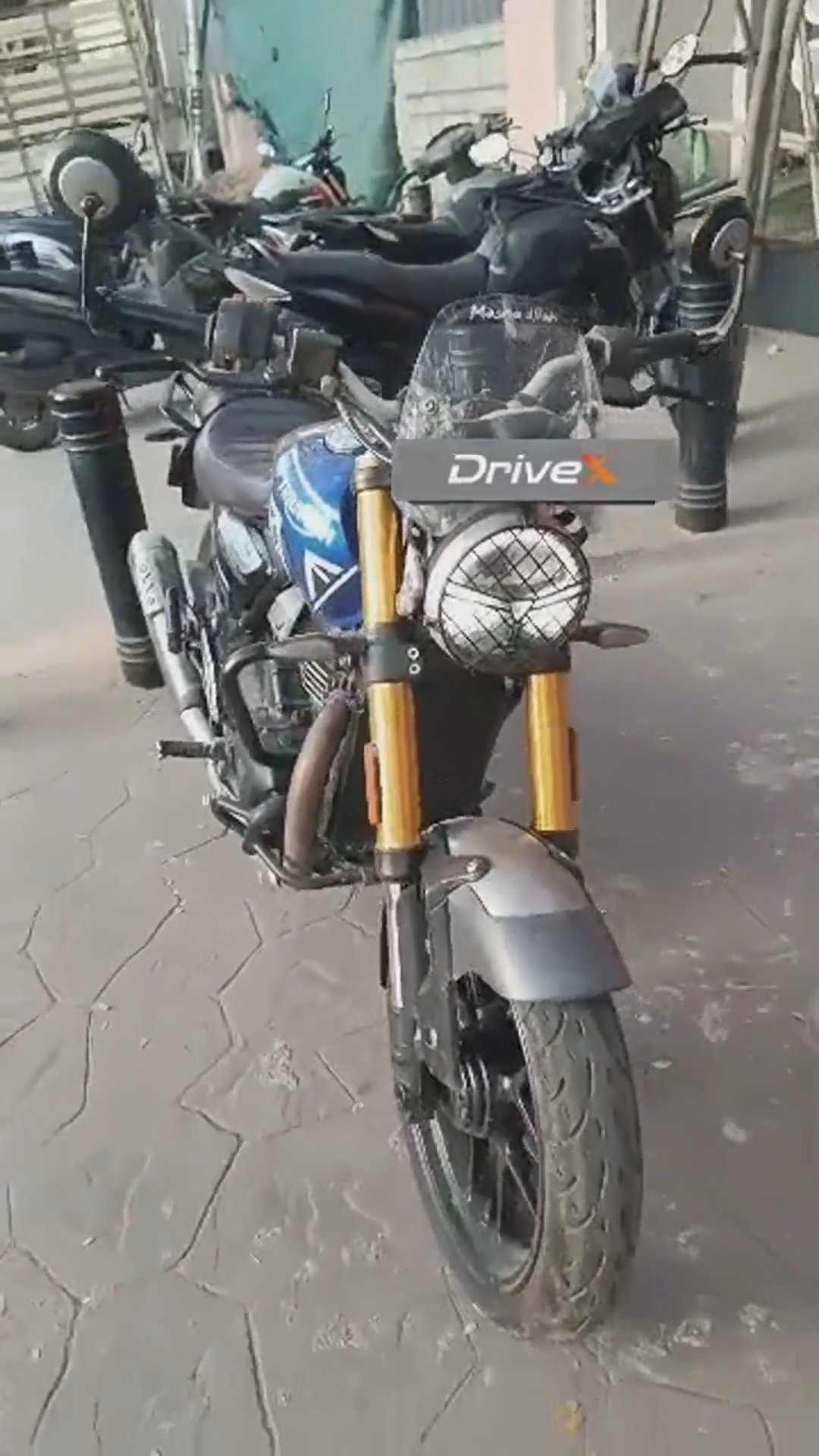 Walk-around video thumbnail