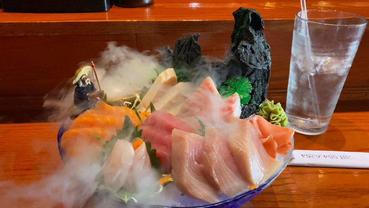 Sushi Coast - Deluxe Sashimi Plate - Sushi Bars Near Me - Webster, Texas