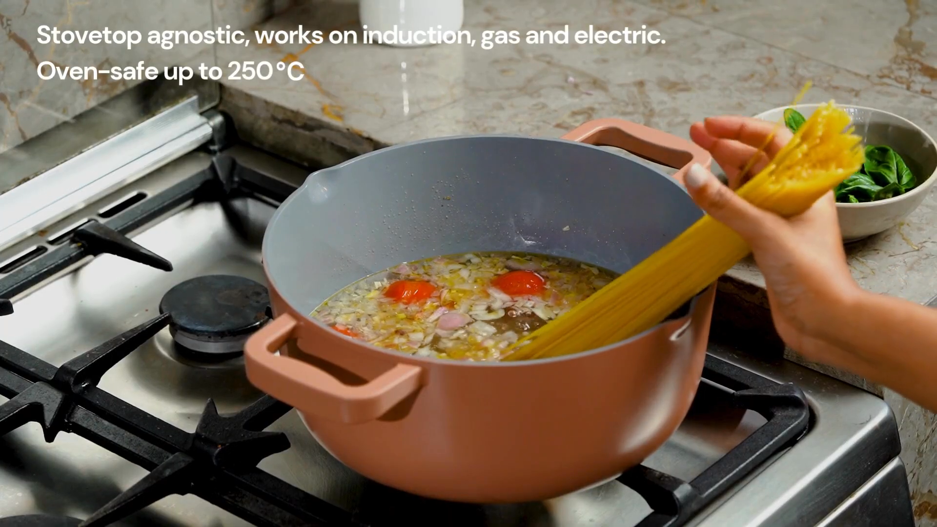 Homebody Super Pot with Swiss Ceramic Coating - Matcha Green