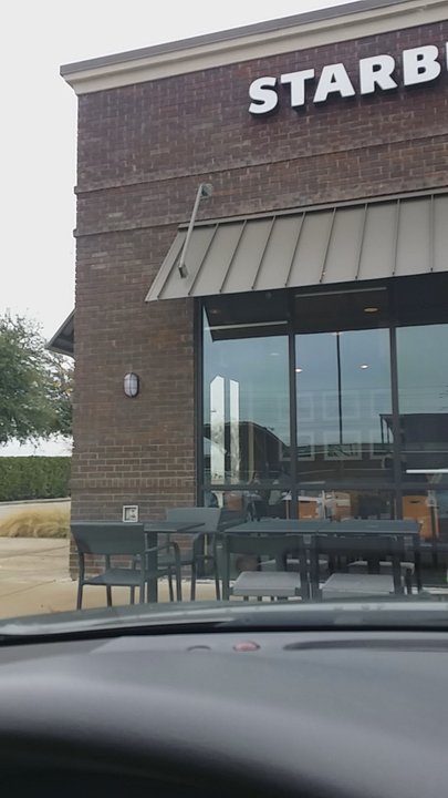 Starbucks - Coffee & Tea Near Me - Irving, Texas