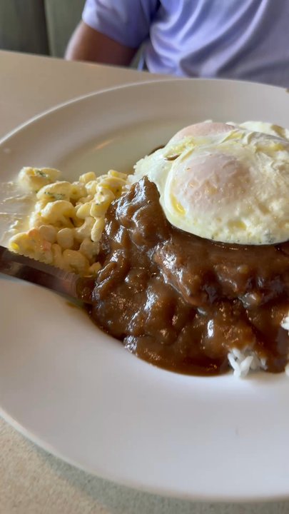 Kam Bowl - Lunch: excellent moco loco - Diners Near Me - Honolulu, Hawaii
