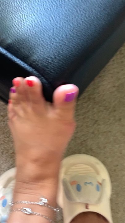Threading Point Luxe - Beautiful summer colors !! - Waxing Near Me - Chicago, Illinois