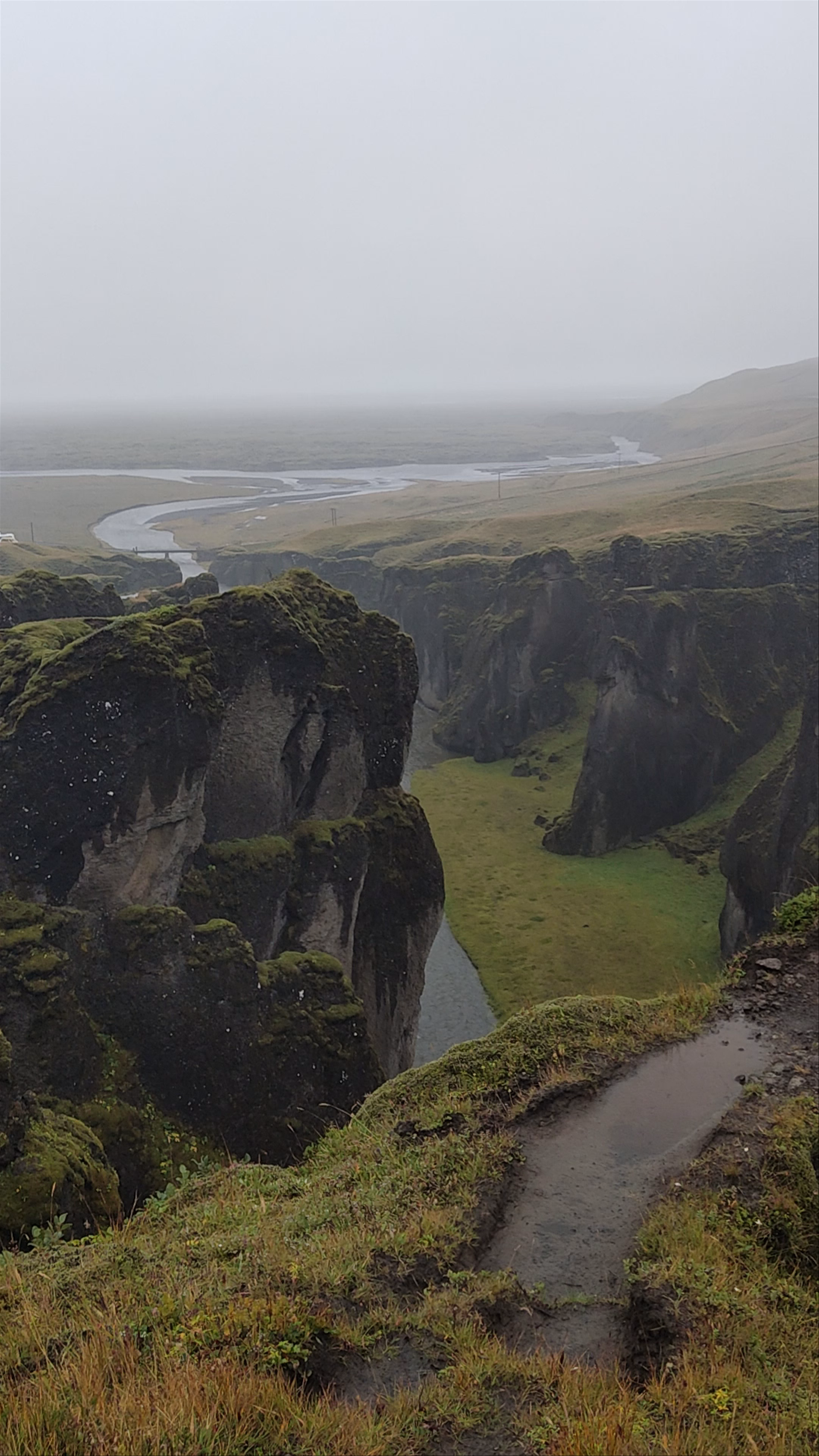 Fjaðrárgljúfur Canyon: Mystical Wilderness of Kirkjubæjarklaustur, Iceland