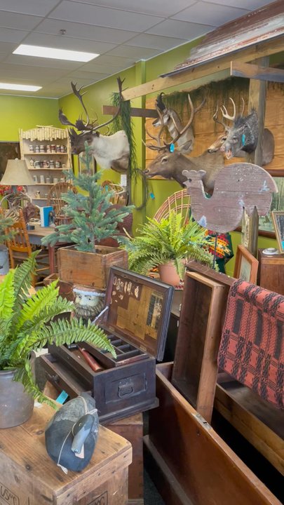 Ocala Antique Mall and Estates - Antiques Near Me - Ocala, Florida