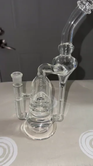 Preview pic of Heady Tornado recycler