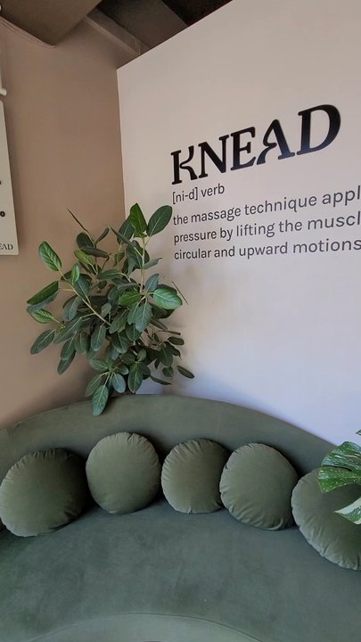 Knead Massage Studio - Massage Near Me - Vancouver, British Columbia
