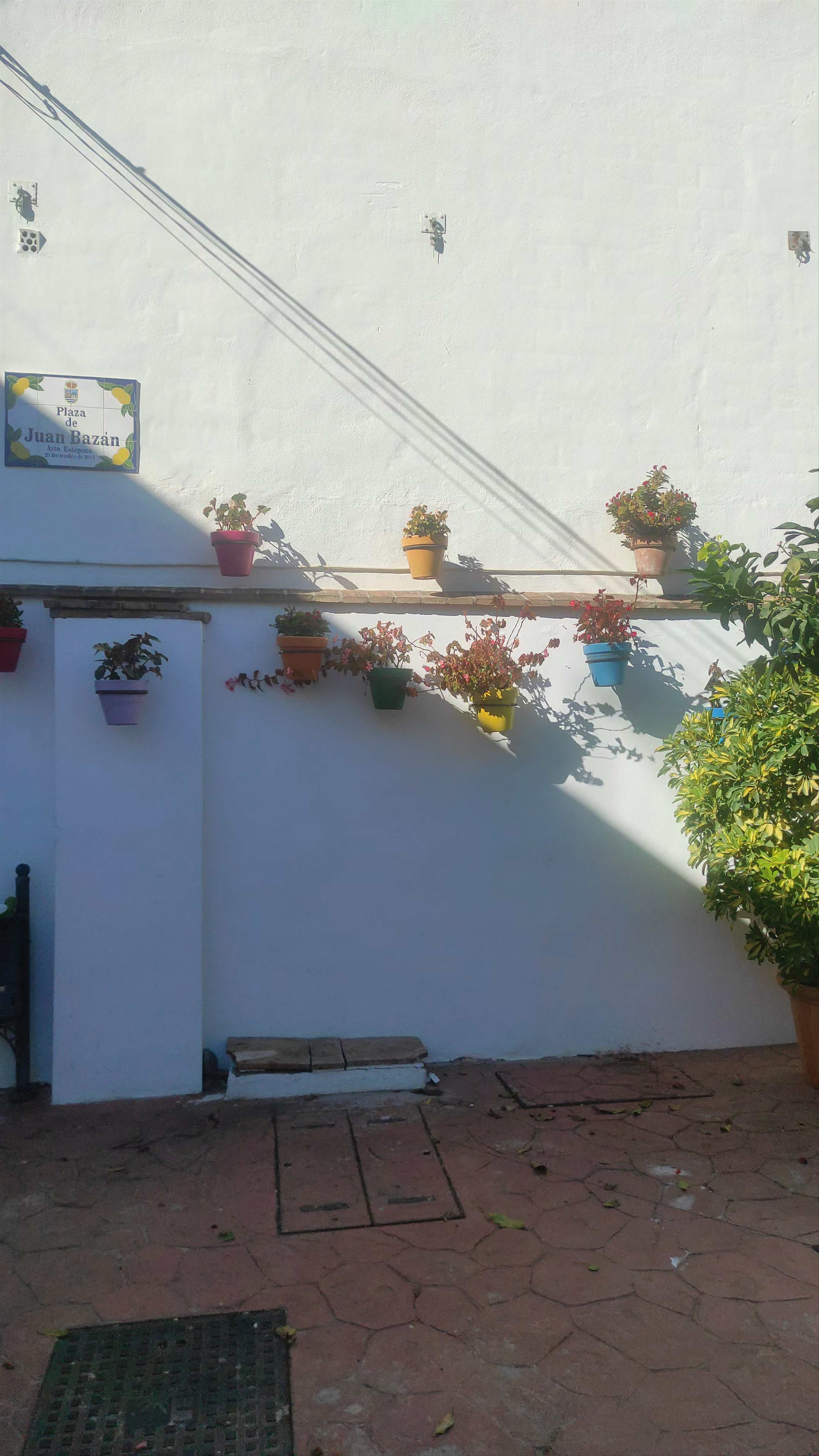 Plaza Juan Bazan