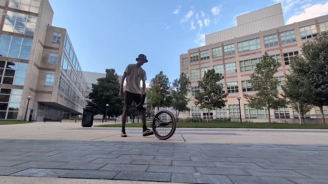 riu submission: freemount