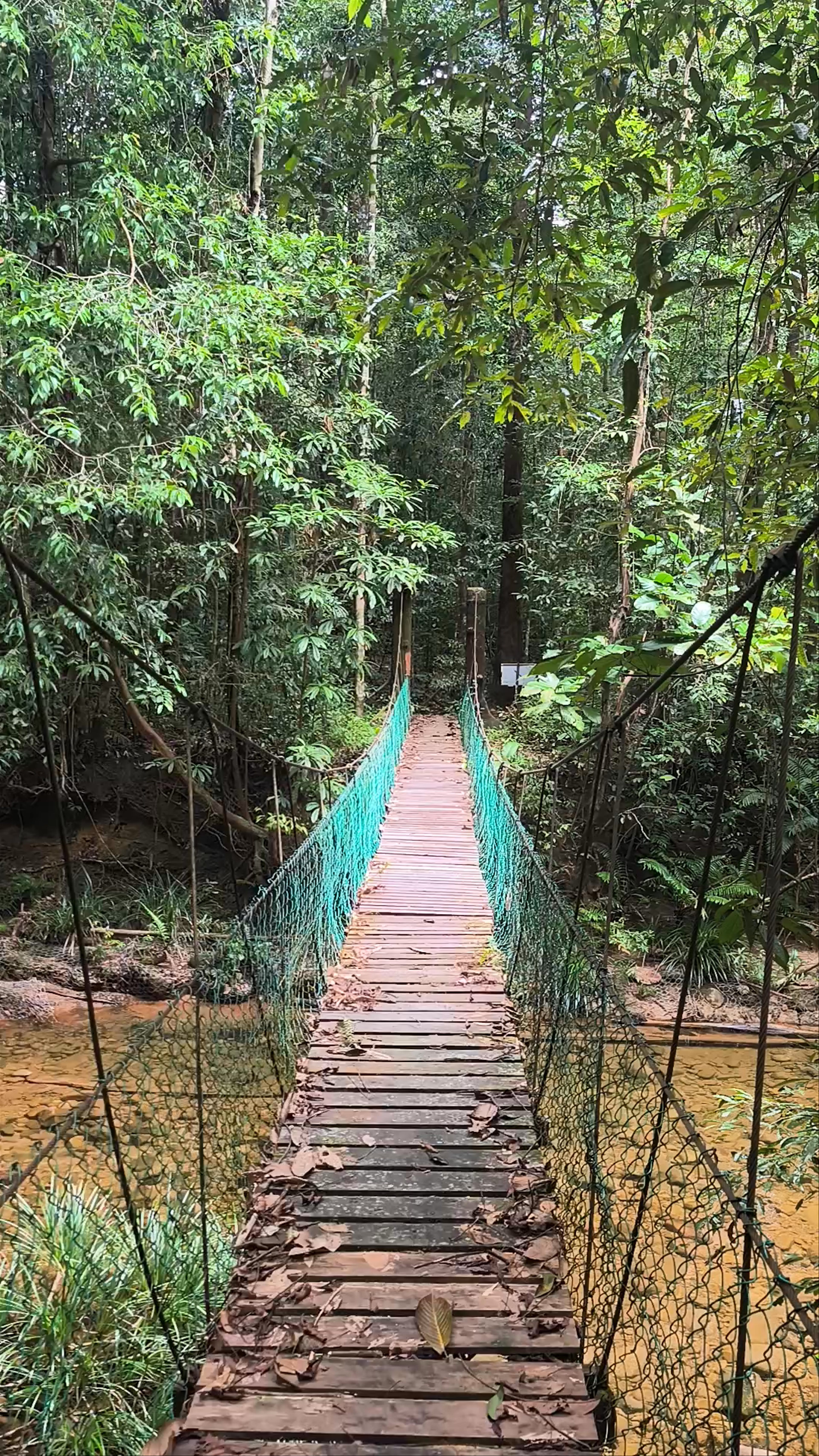 gunung serapi kuching