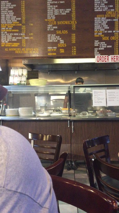 Peanuts Deluxe Cafe - Cook doing his thang:)) - Diners Near Me - San Jose, California