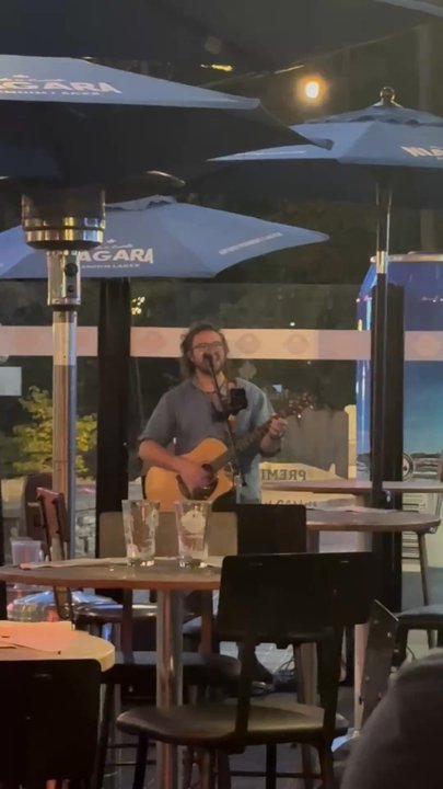 Niagara Brewing Company - Live music - Brewpubs Near Me - Niagara Falls, Ontario