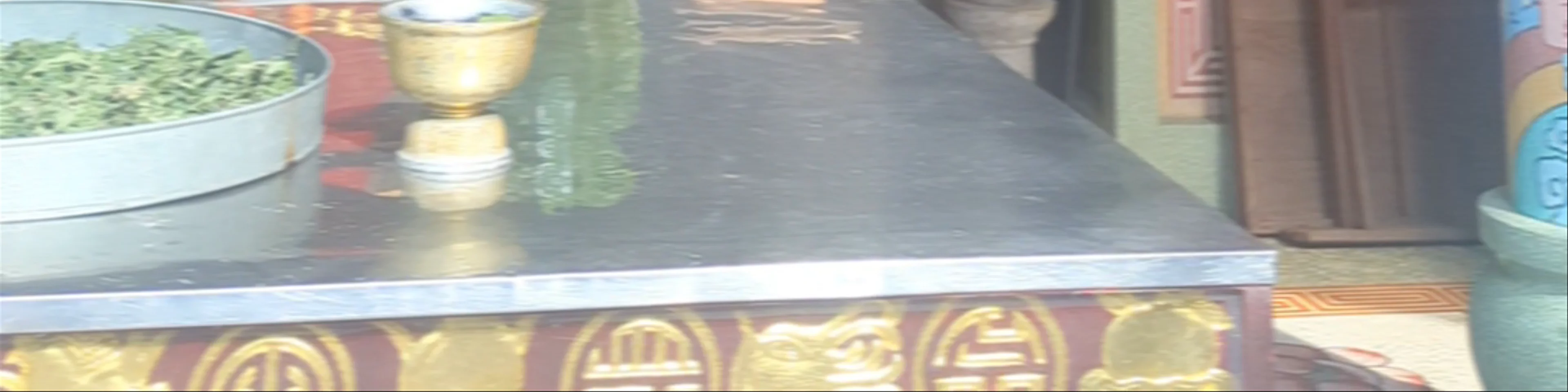 Chao Mae Thapthim Shrine