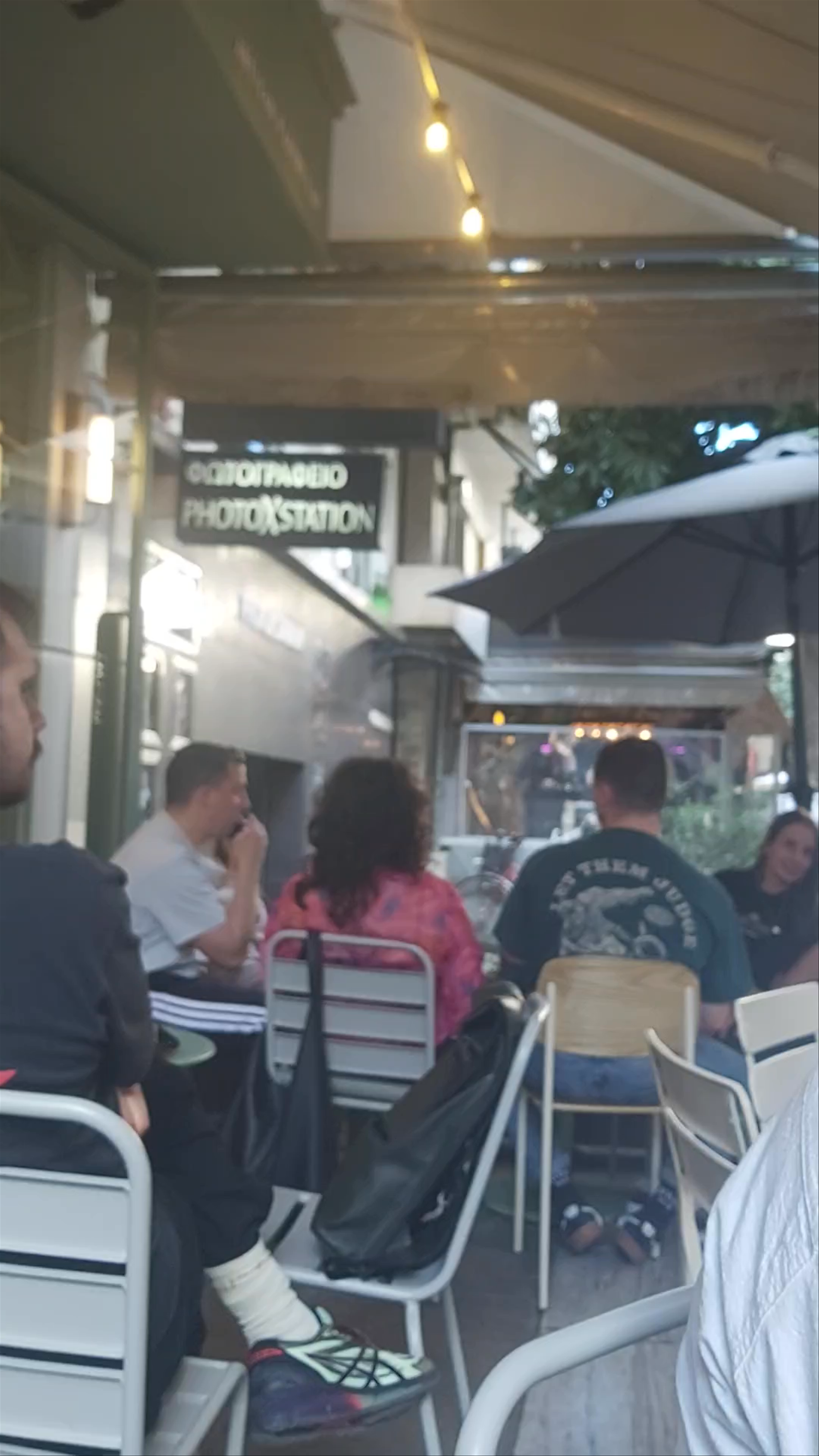 Keyk Pastry Lab: Cozy Cafe Gathering in Trikala, Greece