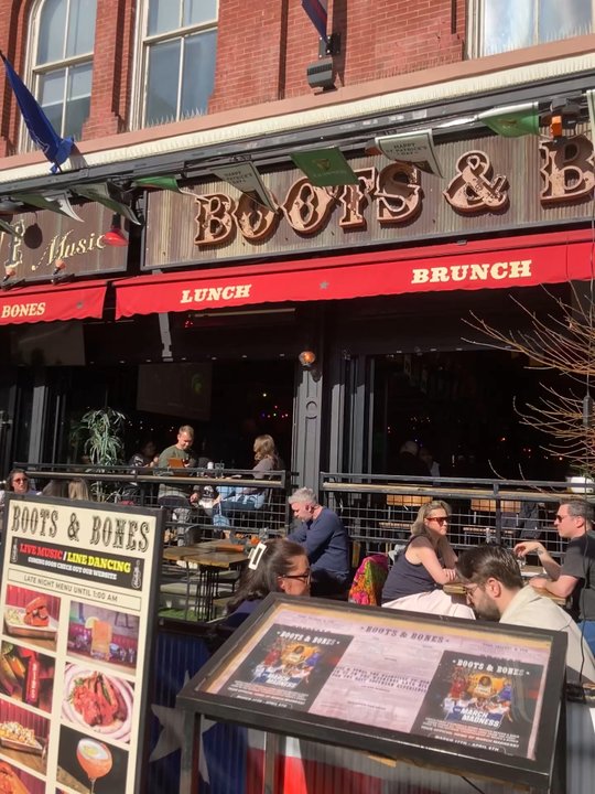 Boots & Bones - Busy late Saturday afternoon on a weekend (a little after 3:30pm). - Barbeque Near Me - Jersey City, New Jersey