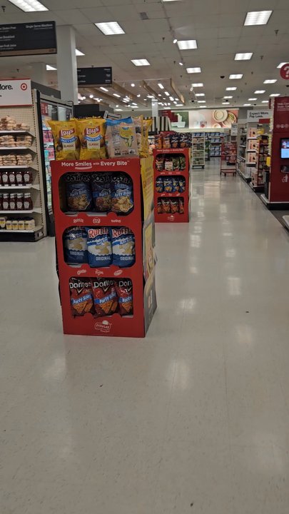 Target - Inside Target - Department Stores Near Me - North Hollywood, California