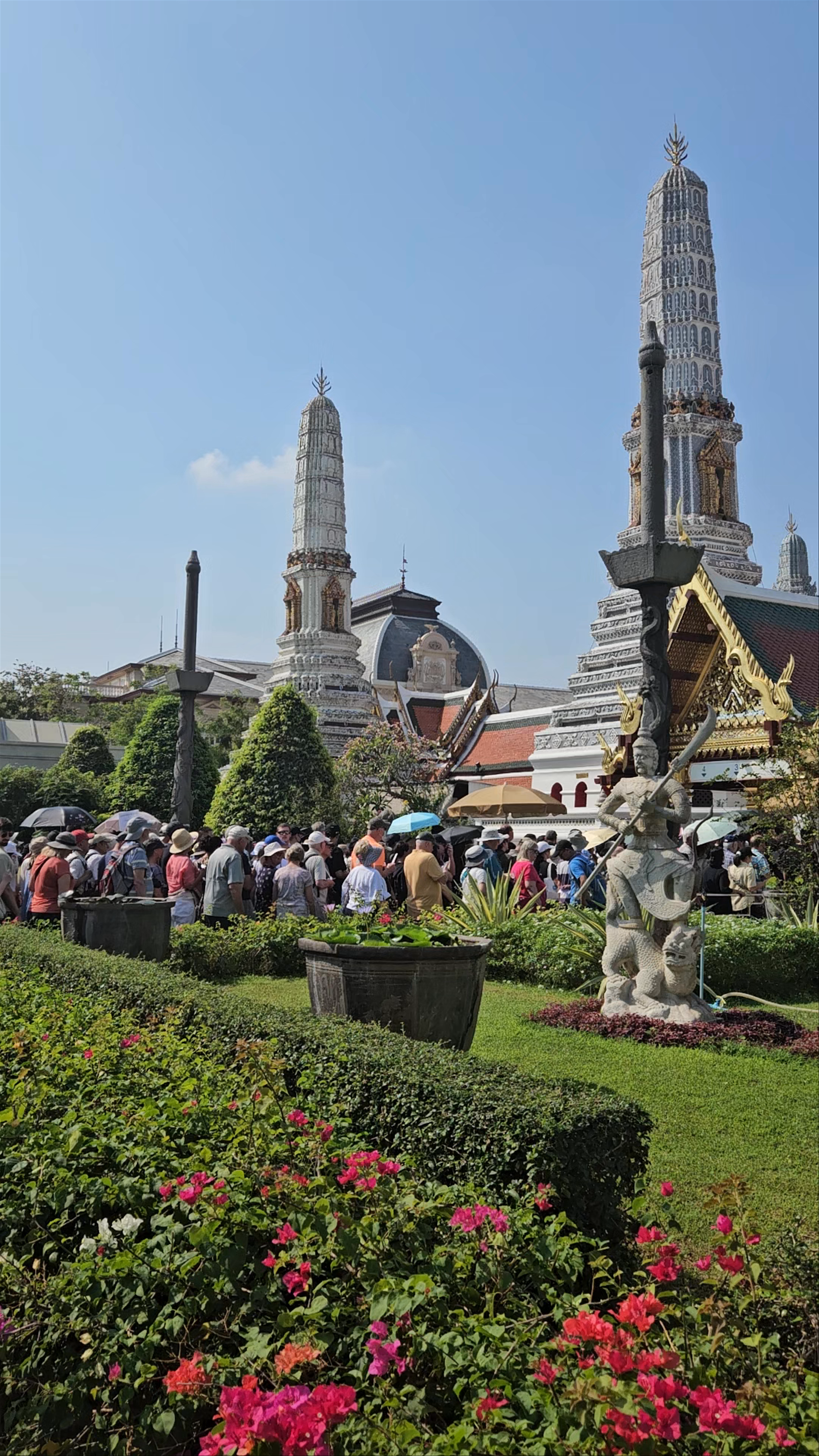 The Grand Palace: Majestic Heritage Site in Bangkok