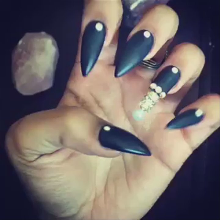 007 Nails - Fun nails - Nail Salons Near Me - Madison, Wisconsin