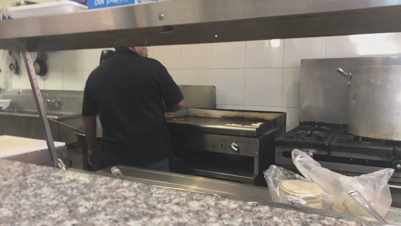 El Diferente Meat Market - Authentic cooking! - Meat Shops Near Me - Spring, Texas