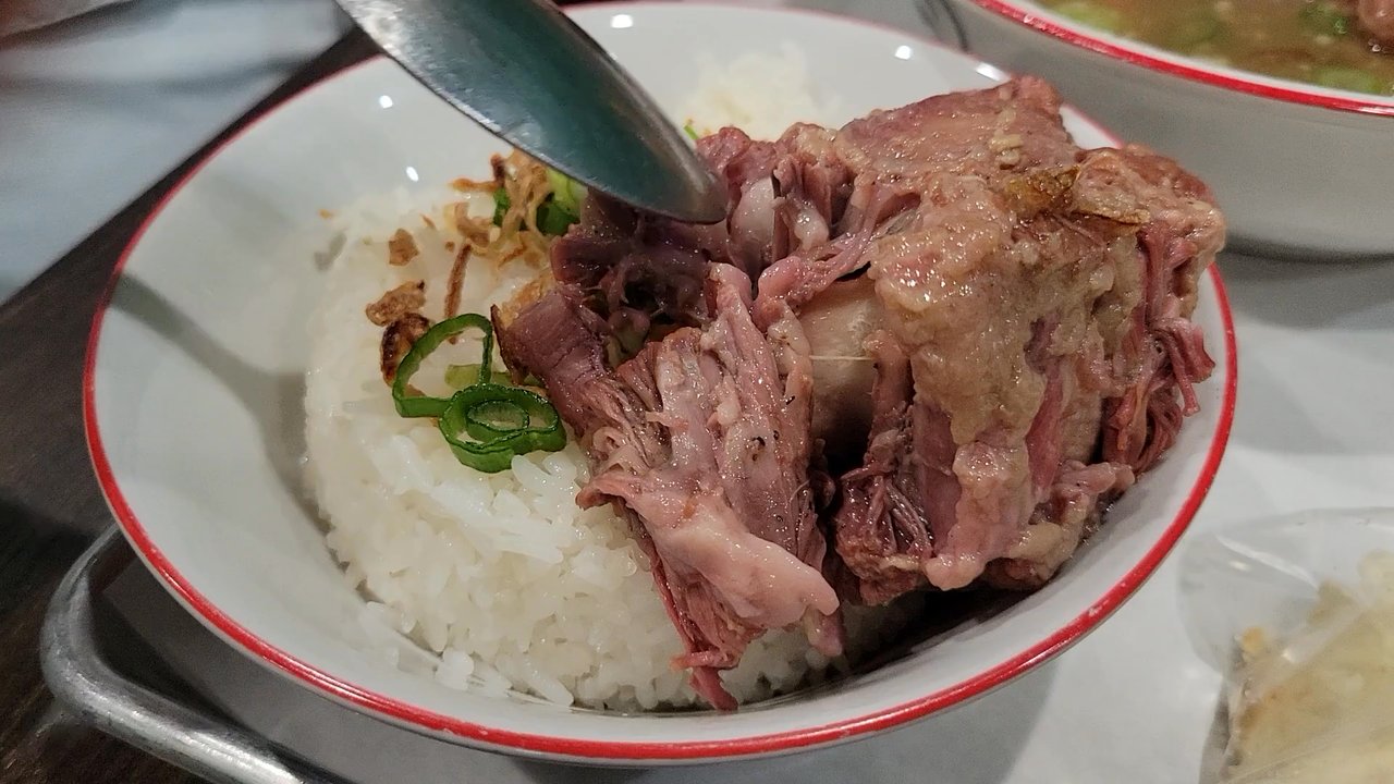 Kedai Indonesian Cafe - The oxtail meat drops off the bone, it's so tender! - Coffee & Tea Near Me - Upland, California