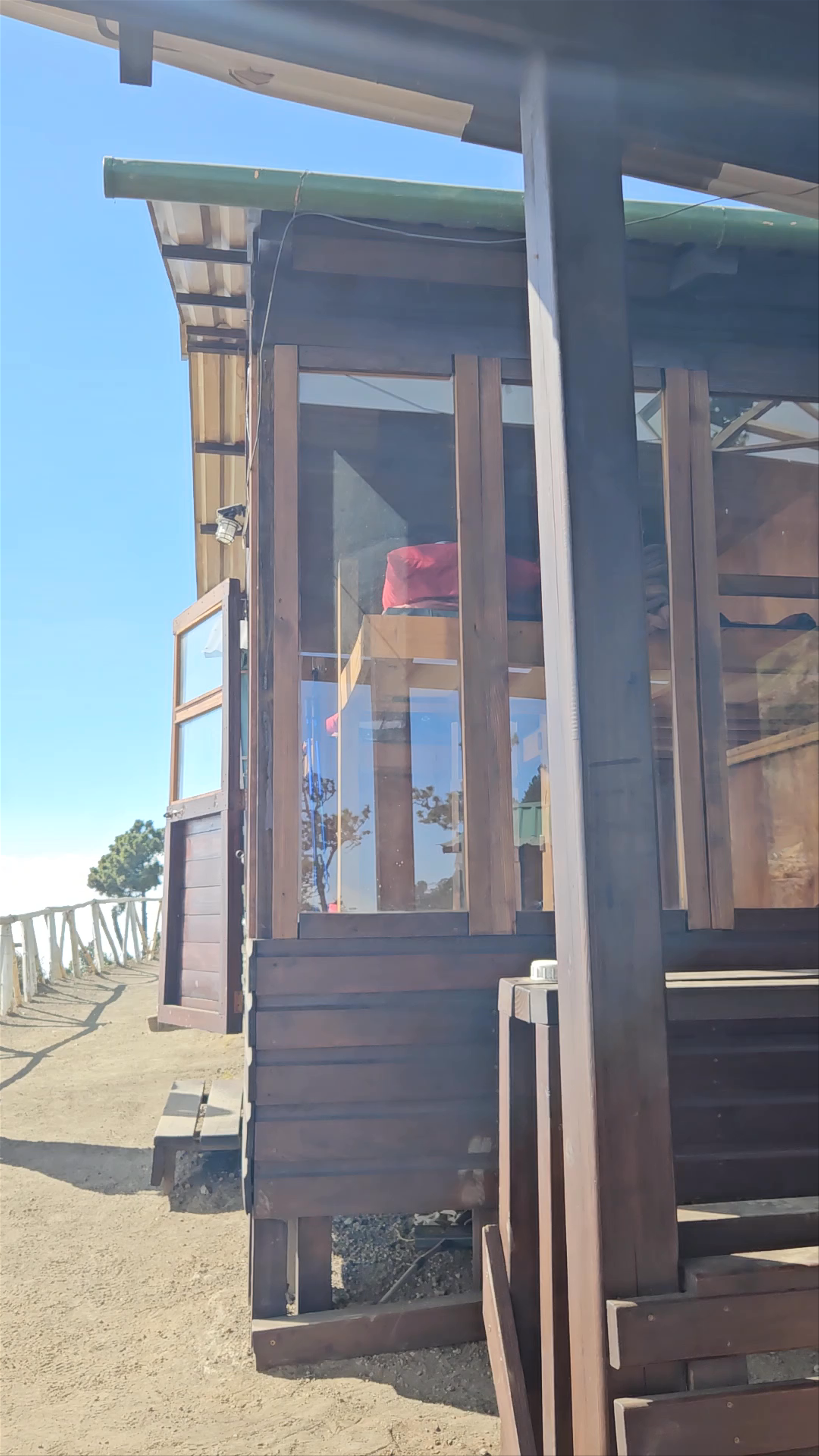 Tropicana basecamp