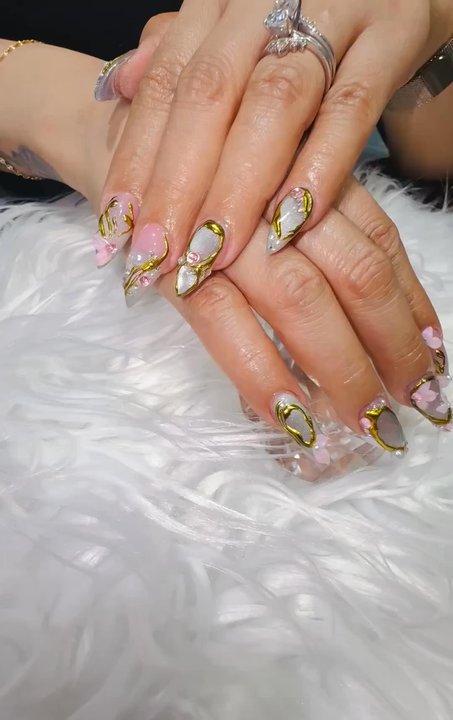 Plush Nails & Spa - Nail Salons Near Me - Dallas, Texas