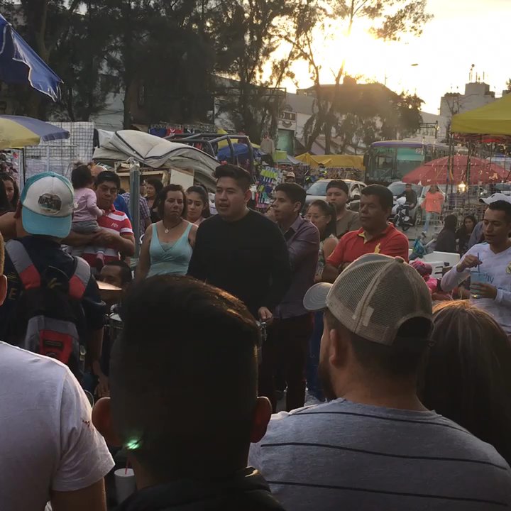 Mercado de Tepito - Sunday afternoon end of shipping at the Barrio - Shopping Centers Near Me - México, D.F., DIF