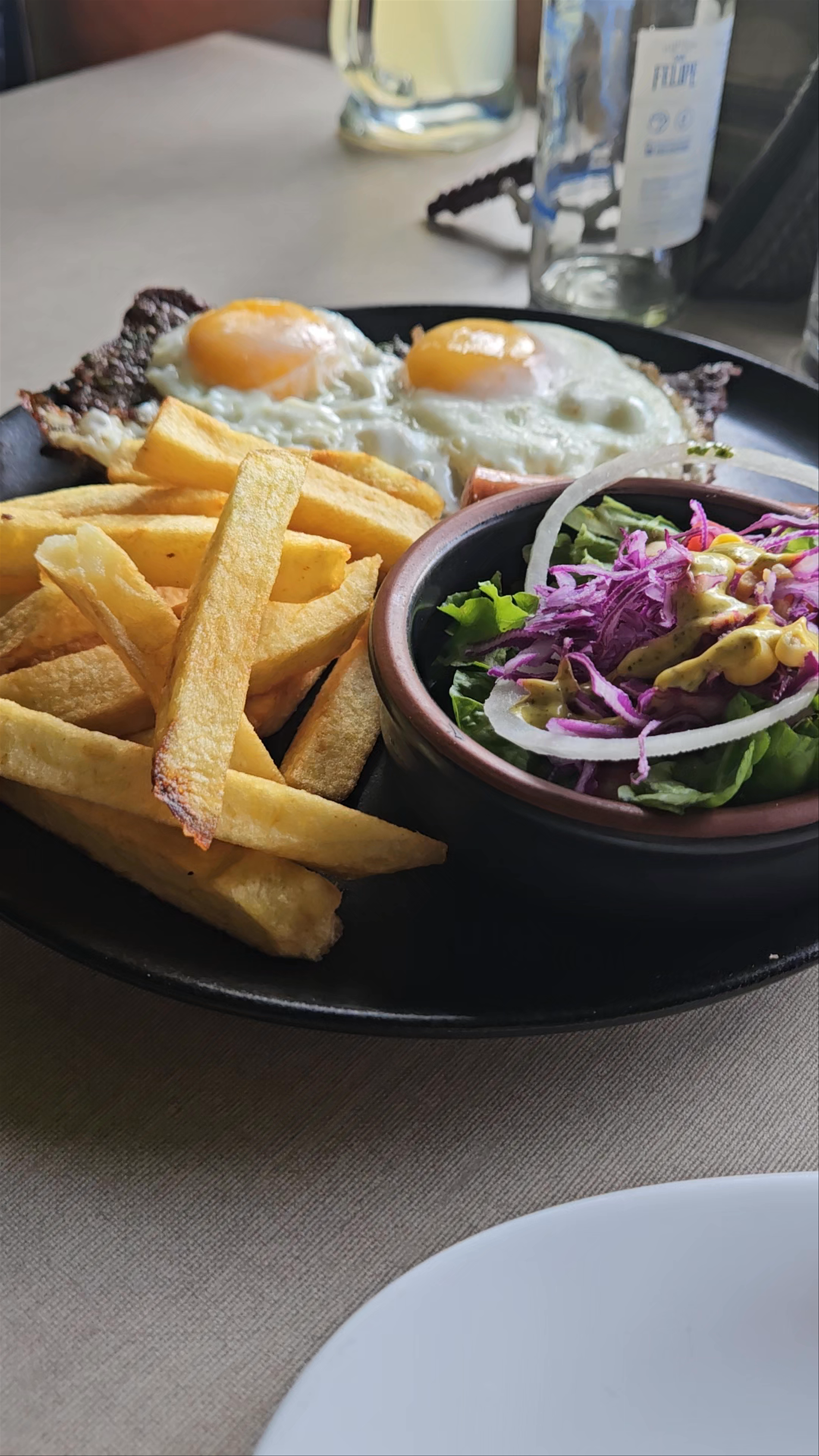 Balcón de Yambo: Scenic Views and Comfort Food at Laguna de Yambo, Ecuador