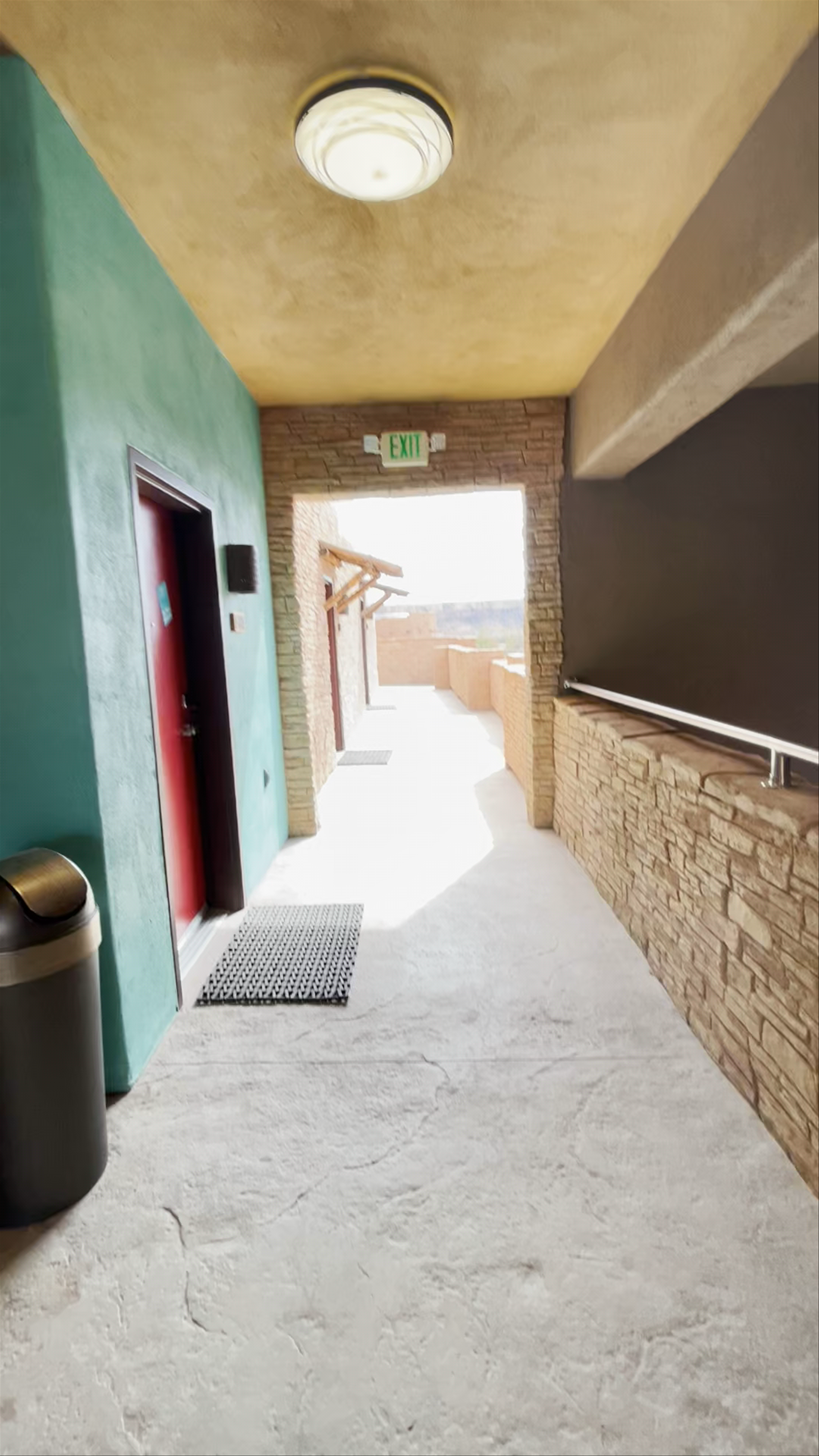 Bluff Dwellings Resort & Spa